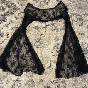 Elegant Black Lace Women's Intimate sleeve